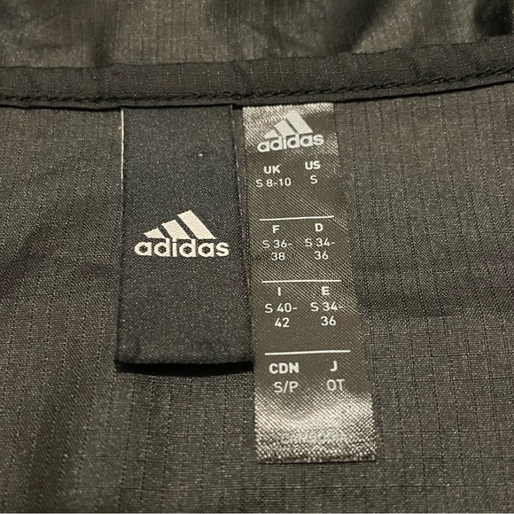 Black Adidas Windbreaker / Rain Coat Size Women’s Small - Picture 5 of 6
